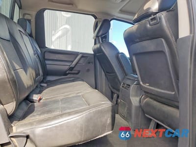 Zdjęcie 10 z 13 samochodu: 2011 NISSAN TITAN S/SV/SL/PRO-4X VIN:1N6BA0EC9BN314807 - miniatura