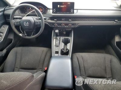 Zdjęcie 8 z 13 samochodu: 2023 HONDA ACCORD EX VIN:1HGCY1F36PA030851 - miniatura