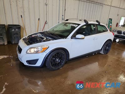 2011 VOLVO C30 T5 YV1672MK9B2239187 - główne zdjęcie licytacji z USA - miniatura