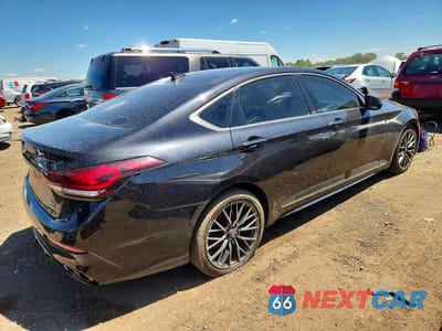 Trzecie zdjęcie samochodu z tyłu: 2018 GENESIS G80 SPORT VIN:KMHGN4JB4JU248295 - miniatura