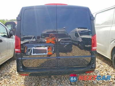 Zdjęcie 6 z 13 samochodu: 2022 MERCEDES-BENZ METRIS VIN:W1YV0CEY7N4163102 - miniatura