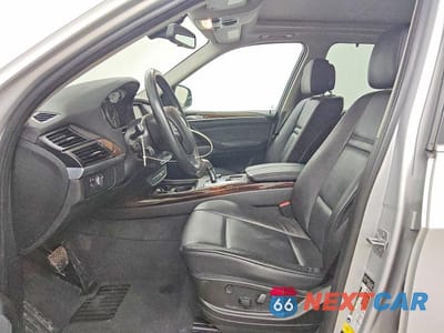 Zdjęcie 7 z 13 samochodu: 2013 BMW X5 XDRIVE35I VIN:5UXZV4C53D0E00908 - miniatura