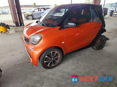 2016 SMART FORTWO WMEFJ5DA3GK078893 - główne zdjęcie licytacji z USA - miniatura