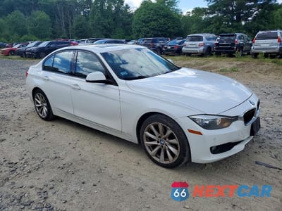 Czwarte zdjęcie samochodu z boku: 2015 BMW 320 I XDRIVE VIN:WBA3C3G51FNT53203 - miniatura