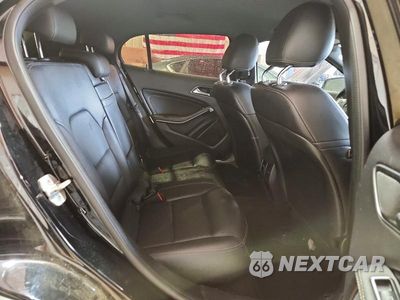 Zdjęcie 10 z 12 samochodu: 2017 MERCEDES-BENZ GLA 250 VIN:WDCTG4EB1HJ296298 - miniatura