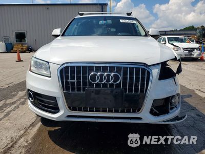 Piąte zdjęcie samochodu w środku: 2017 AUDI Q5 PREMIUM VIN:WA1C2AFP1HA065683 - miniatura