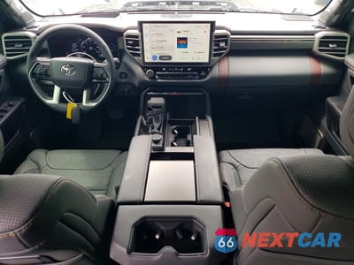 Zdjęcie 8 z 13 samochodu: 2026 TOYOTA SEQUOIA CAPSTONE VIN:7SVAAABA3TX076228 - miniatura
