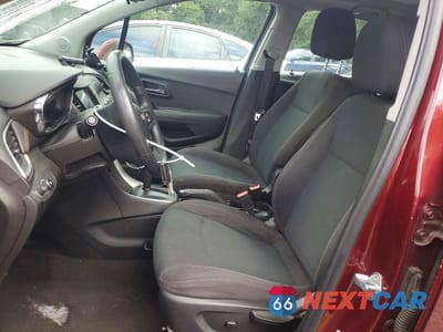 Zdjęcie 7 z 12 samochodu: 2017 CHEVROLET TRAX LS VIN:3GNCJKSB7HL132599 - miniatura