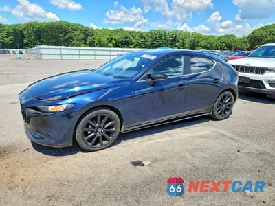 2024 MAZDA 3 SELECT SPORT JM1BPAKM6R1714359 - główne zdjęcie licytacji z USA - miniatura