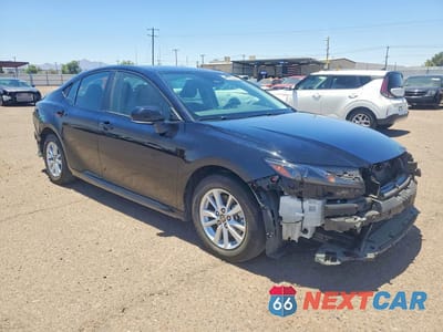 Czwarte zdjęcie samochodu z boku: 2025 TOYOTA CAMRY LE VIN:4T1DAACK5SU519232 - miniatura