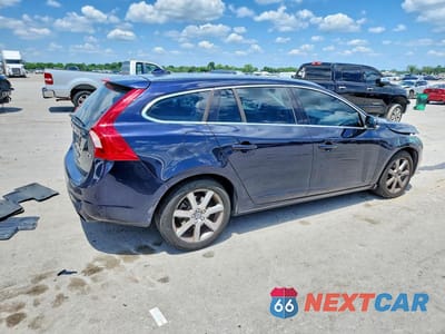 Trzecie zdjęcie samochodu z tyłu: 2016 VOLVO V60 T5 PREMIER VIN:YV140MEK5G1297428 - miniatura