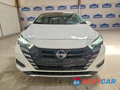 Piąte zdjęcie samochodu w środku: 2025 NISSAN VERSA SV VIN:3N1CN8EV2SL837701 - miniatura