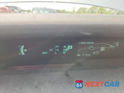 Zdjęcie 9 z 12 samochodu: 2015 TOYOTA PRIUS TWO VIN:JTDKN3DU9F1992750 - miniatura