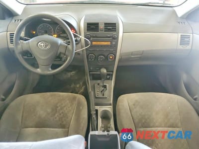 Zdjęcie 8 z 12 samochodu: 2009 TOYOTA COROLLA LE VIN:2T1BU40E39C111208 - miniatura