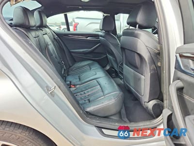 Zdjęcie 10 z 12 samochodu: 2019 BMW 5 SERIES 530E XDRIVE VIN:WBAJA9C55KB392894 - miniatura