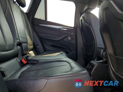 Zdjęcie 11 z 14 samochodu: 2016 BMW X1 XDRIVE28I VIN:WBXHT3C37GP887697 - miniatura