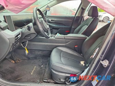 Zdjęcie 7 z 12 samochodu: 2025 HYUNDAI SONATA HYBRID LIMITED VIN:KMHL54JJ9SA109305 - miniatura