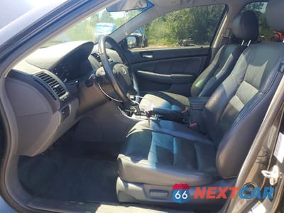 Zdjęcie 7 z 12 samochodu: 2007 HONDA ACCORD EX VIN:1HGCM56857A077190 - miniatura