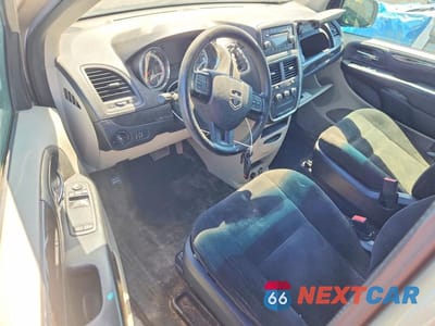Zdjęcie 8 z 13 samochodu: 2016 DODGE GRAND CARAVAN SE VIN:2C4RDGBG5GR123078 - miniatura