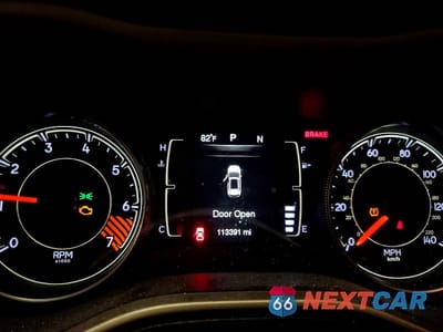 Zdjęcie 9 z 14 samochodu: 2015 JEEP CHEROKEE LATITUDE VIN:1C4PJMCB1FW511142 - miniatura