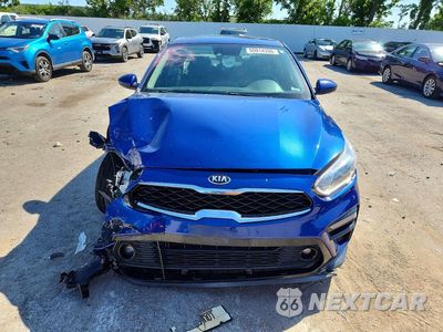 Piąte zdjęcie samochodu w środku: 2019 KIA FORTE VIN:3KPF34AD7KE042122 - miniatura