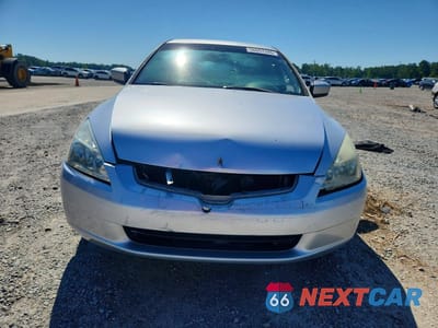 Piąte zdjęcie samochodu w środku: 2005 HONDA ACCORD LX VIN:3HGCM56405G704194 - miniatura