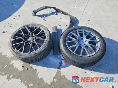 Zdjęcie 12 z 13 samochodu: 2019 LEXUS UX 200 VIN:JTHY3JBH0K2002355 - miniatura