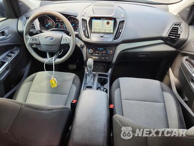 Zdjęcie 8 z 13 samochodu: 2019 FORD ESCAPE SE VIN:1FMCU0GD6KUA55747 - miniatura
