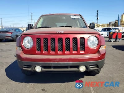 Piąte zdjęcie samochodu w środku: 2016 JEEP PATRIOT SPORT VIN:1C4NJPBA4GD811515 - miniatura