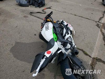 Zdjęcie 6 z 8 samochodu: 2013 KAWASAKI ZX636 E VIN:JKBZXJE13DA003734 - miniatura