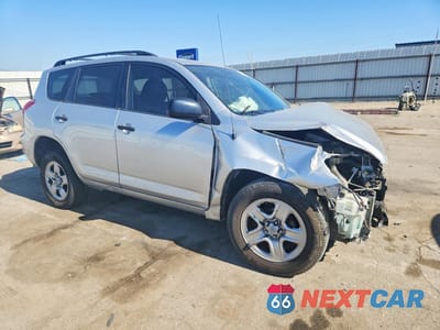 Czwarte zdjęcie samochodu z boku: 2007 TOYOTA RAV4 BASE VIN:JTMZD33V475064155 - miniatura