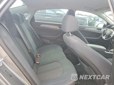Zdjęcie 10 z 12 samochodu: 2019 HYUNDAI SONATA SE VIN:5NPE24AF8KH732733 - miniatura