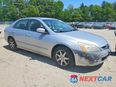 Czwarte zdjęcie samochodu z boku: 2003 HONDA ACCORD EX VIN:1HGCM66503A098096 - miniatura