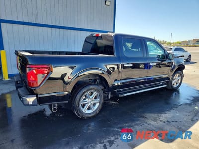 Trzecie zdjęcie samochodu z tyłu: 2025 FORD F150 XLT VIN:1FTEW3K52SKE28304 - miniatura