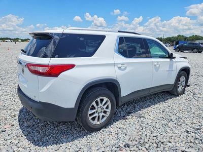 Trzecie zdjęcie samochodu z tyłu: 2018 CHEVROLET TRAVERSE LT VIN:1GNEVGKW8JJ241812 - miniatura