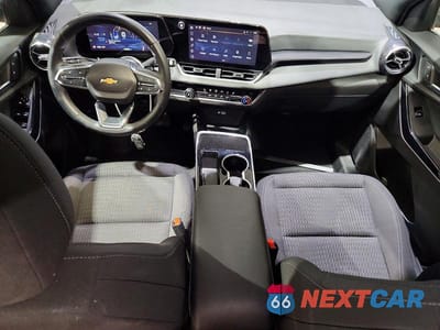 Zdjęcie 8 z 14 samochodu: 2025 CHEVROLET EQUINOX LT VIN:3GNAXHEGXSL221462 - miniatura