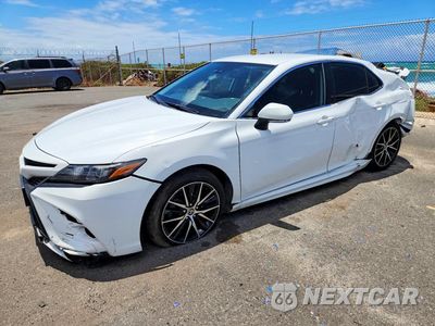 2021 TOYOTA CAMRY SE 4T1T11AK3MU523667 - główne zdjęcie licytacji z USA - miniatura