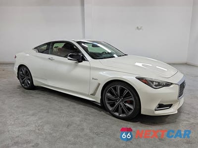 Czwarte zdjęcie samochodu z boku: 2018 INFINITI Q60 RED SPORT 400 VIN:JN1FV7ELXJM631455 - miniatura