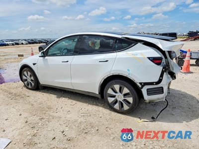 Drugie zdjęcie samochodu z przodu: 2023 TESLA MODEL Y VIN:7SAYGDEE8PA067824 - miniatura