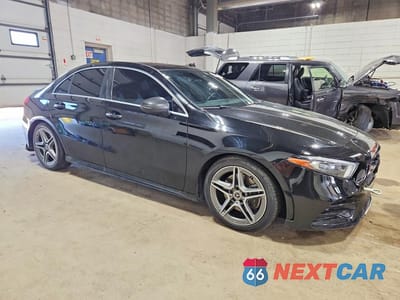 Czwarte zdjęcie samochodu z boku: 2020 MERCEDES-BENZ A 220 4MATIC VIN:W1K3G4FB1LW043844 - miniatura