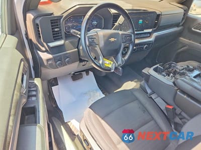 Zdjęcie 8 z 12 samochodu: 2024 CHEVROLET SILVERADO K1500 LT-L VIN:1GCPDKEK3RZ364026 - miniatura