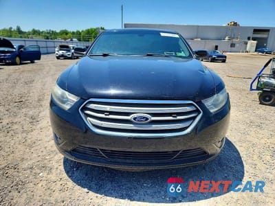 Piąte zdjęcie samochodu w środku: 2016 FORD TAURUS SEL VIN:1FAHP2E89GG121481 - miniatura