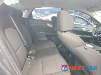 Zdjęcie 10 z 12 samochodu: 2022 KIA FORTE LXS VIN:3KPF24AD1NE454608 - miniatura