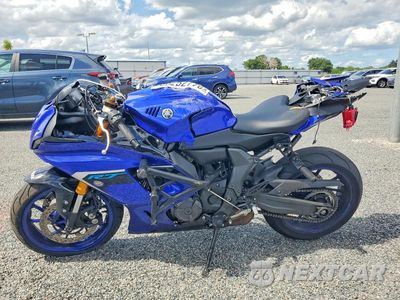 Trzecie zdjęcie samochodu z tyłu: 2025 YAMAHA YZFR7 VIN:JYARM38E5SA015812 - miniatura
