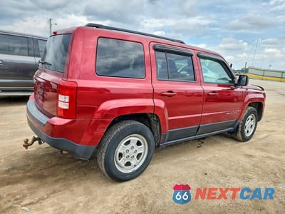 Trzecie zdjęcie samochodu z tyłu: 2016 JEEP PATRIOT SPORT VIN:1C4NJRBB4GD545451 - miniatura