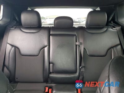 Zdjęcie 10 z 13 samochodu: 2023 JEEP COMPASS LATITUDE VIN:3C4NJDBN5PT552707 - miniatura