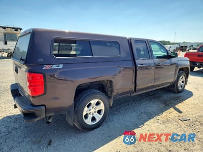 Trzecie zdjęcie samochodu z tyłu: 2016 CHEVROLET SILVERADO K1500 LT VIN:1GCVKREC1GZ284221 - miniatura