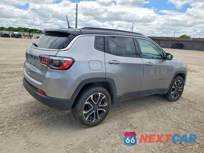 Trzecie zdjęcie samochodu z tyłu: 2024 JEEP COMPASS LIMITED VIN:3C4NJDCNXRT586949 - miniatura