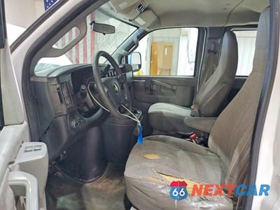 Zdjęcie 7 z 13 samochodu: 2017 CHEVROLET EXPRESS G3500 LT VIN:1GAZGPFG9H1138764 - miniatura