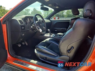 Zdjęcie 7 z 12 samochodu: 2009 DODGE CHALLENGER SRT-8 VIN:2B3LJ74W39H537621 - miniatura